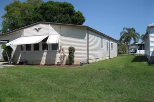 493 Hemingway Terrace, Fort Pierce, FL 34982 - Photo 2