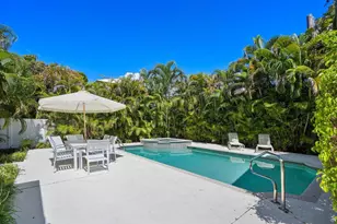 141 Chilean Ave, Palm Beach, FL 33480 - Photo 24