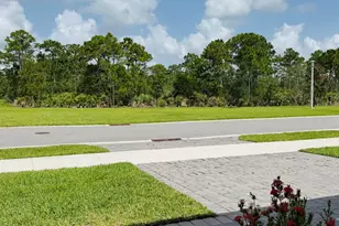 163 SW Pomeroy St, Stuart, FL 34997 - Photo 8