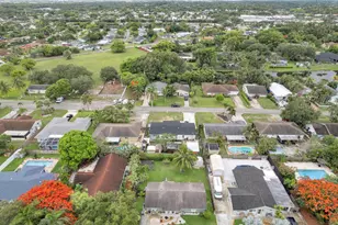 2745 Cambridge Rd, Lake Worth, FL 33462 - Photo 40