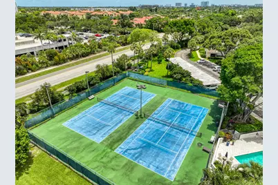 325 Oak Harbour Drive, Juno Beach, FL 33408 - Photo 28