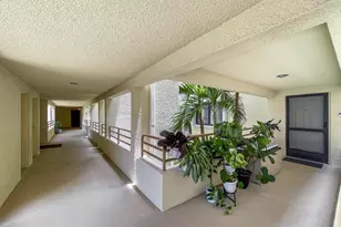 325 Oak Harbour Dr, Juno Beach, FL 33408 - Photo 18