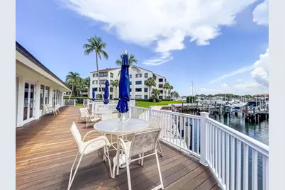 325 Oak Harbour Drive, Juno Beach, FL 33408 - Photo 30