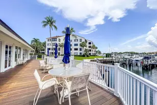 325 Oak Harbour Dr, Juno Beach, FL 33408 - Photo 30