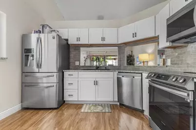 12 Via De Casas Sur #203, Boynton Beach, FL 33426 - Photo 4