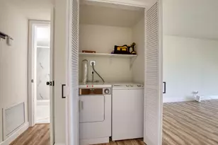 3590 Via Poinciana, Lake Worth, FL 33467 - Photo 20