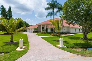 7916 Saddlebrook Dr, Port Saint Lucie, FL 34986 - Photo 2