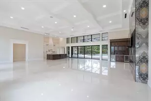 7916 Saddlebrook Dr, Port Saint Lucie, FL 34986 - Photo 8