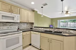 4066 Cresent Creek St, Coconut Creek, FL 33073 - Photo 2