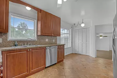 852 Palo Verde Court, Haverhill, FL 33415 - Photo 18