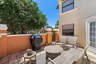 15 Uno Lago Dr, Juno Beach, FL 33408 - Photo 8