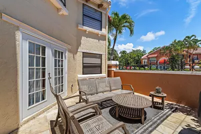 15 Uno Lago Drive #15, Juno Beach, FL 33408 - Photo 6
