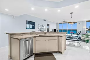 2650 Lake Shore Dr, Riviera Beach, FL 33404 - Photo 16