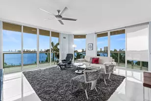 2650 Lake Shore Dr, Riviera Beach, FL 33404 - Photo 8