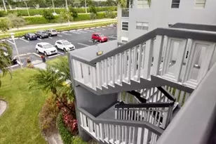 209 Suffolk E E, Boca Raton, FL 33434 - Photo 4