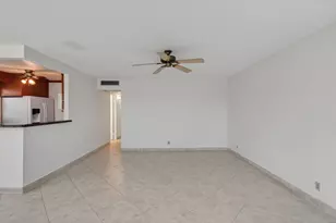 228 Brittany E, Delray Beach, FL 33446 - Photo 6