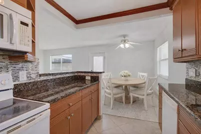228 Brittany E, Delray Beach, FL 33446 - Photo 2