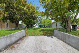 323 S E St, Lake Worth Beach, FL 33460 - Photo 24