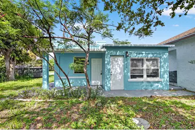 323 S E Street, Lake Worth Beach, FL 33460 - Photo 1