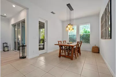 616 NE Canoe Park Circle, Port Saint Lucie, FL 34983 - Photo 18