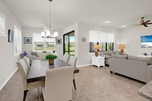 649 SE Monteiro Dr, Port Saint Lucie, FL 34984 - Photo 10