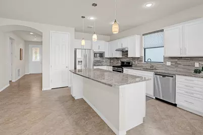 649 SE Monteiro Drive, Port Saint Lucie, FL 34984 - Photo 4