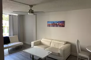 1040 SE 4th Ave, Deerfield Beach, FL 33441 - Photo 6