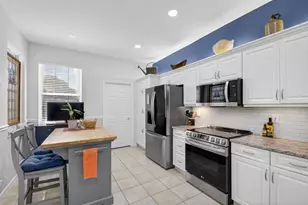 10853 Royal Caribbean Cir, Boynton Beach, FL 33437 - Photo 8