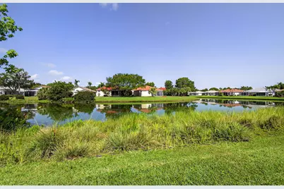 10853 Royal Caribbean Circle, Boynton Beach, FL 33437 - Photo 44