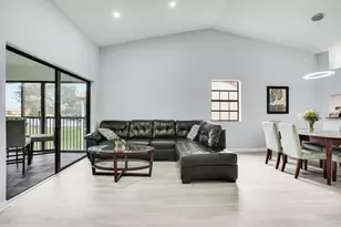 1102 Republic Ct, Deerfield Beach, FL 33442 - Photo 18