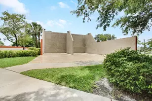 1102 Republic Ct, Deerfield Beach, FL 33442 - Photo 44