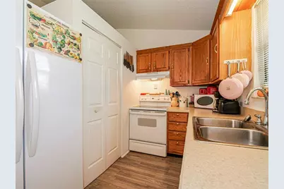 1636 20th Place SW, Vero Beach, FL 32962 - Photo 8