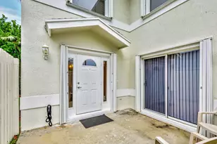 13814 Yarmouth Dr, Wellington, FL 33414 - Photo 2