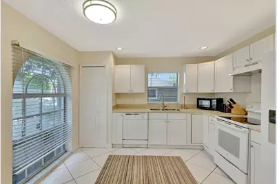 13796 Yarmouth Drive, Wellington, FL 33414 - Photo 14