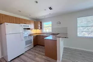 2600 SE Ocean Blvd, Stuart, FL 34996 - Photo 2