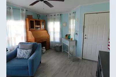 514 Hemingway Terrace, Fort Pierce, FL 34982 - Photo 4