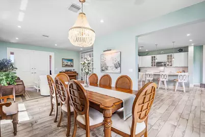 7611 Moonrise Drive, Lake Worth, FL 33467 - Photo 2