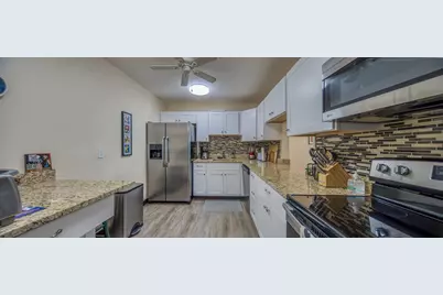 1516 S Lakeside Drive #205, Lake Worth Beach, FL 33460 - Photo 14