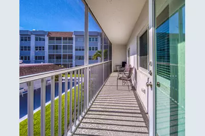 1516 S Lakeside Drive #205, Lake Worth Beach, FL 33460 - Photo 4