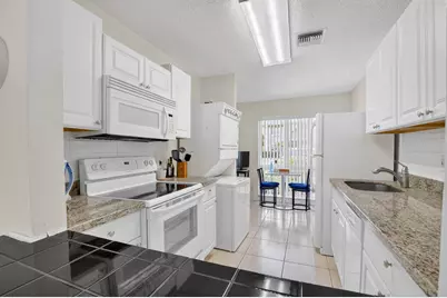 13984 Via Flora #B, Delray Beach, FL 33484 - Photo 8