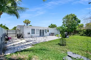 1395 SW 46 Th Ave, Fort Lauderdale, FL 33317 - Photo 32