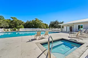 624 NE Bent Paddle Ln, Port Saint Lucie, FL 34983 - Photo 38