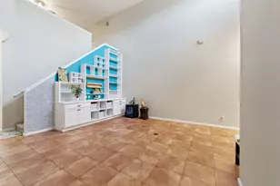 624 NE Bent Paddle Ln, Port Saint Lucie, FL 34983 - Photo 10