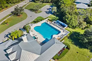 624 NE Bent Paddle Ln, Port Saint Lucie, FL 34983 - Photo 36