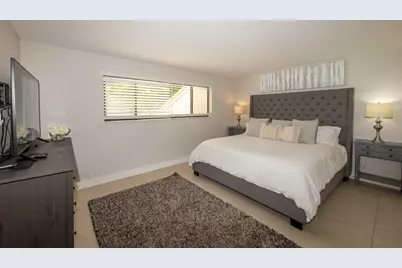 293 Old Meadow Way N, Palm Beach Gardens, FL 33418 - Photo 14