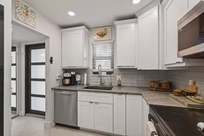2532 Boundbrook Drive S #102, West Palm Beach, FL 33406 - Photo 6