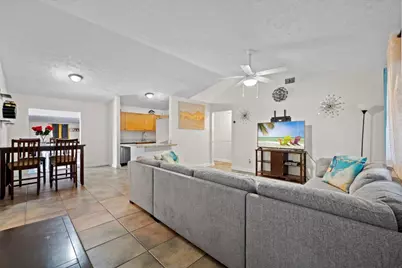 6015 Raintree Trl, Fort Pierce, FL 34982 - Photo 10