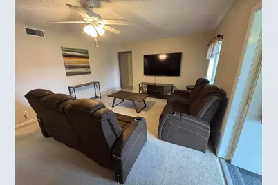 335 Knotty Pine Circle #D2, Greenacres, FL 33463 - Photo 2