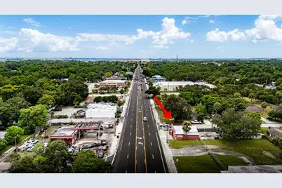 1901 Orange Avenue, Fort Pierce, FL 34950 - Photo 2