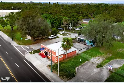 1901 Orange Avenue, Fort Pierce, FL 34950 - Photo 4